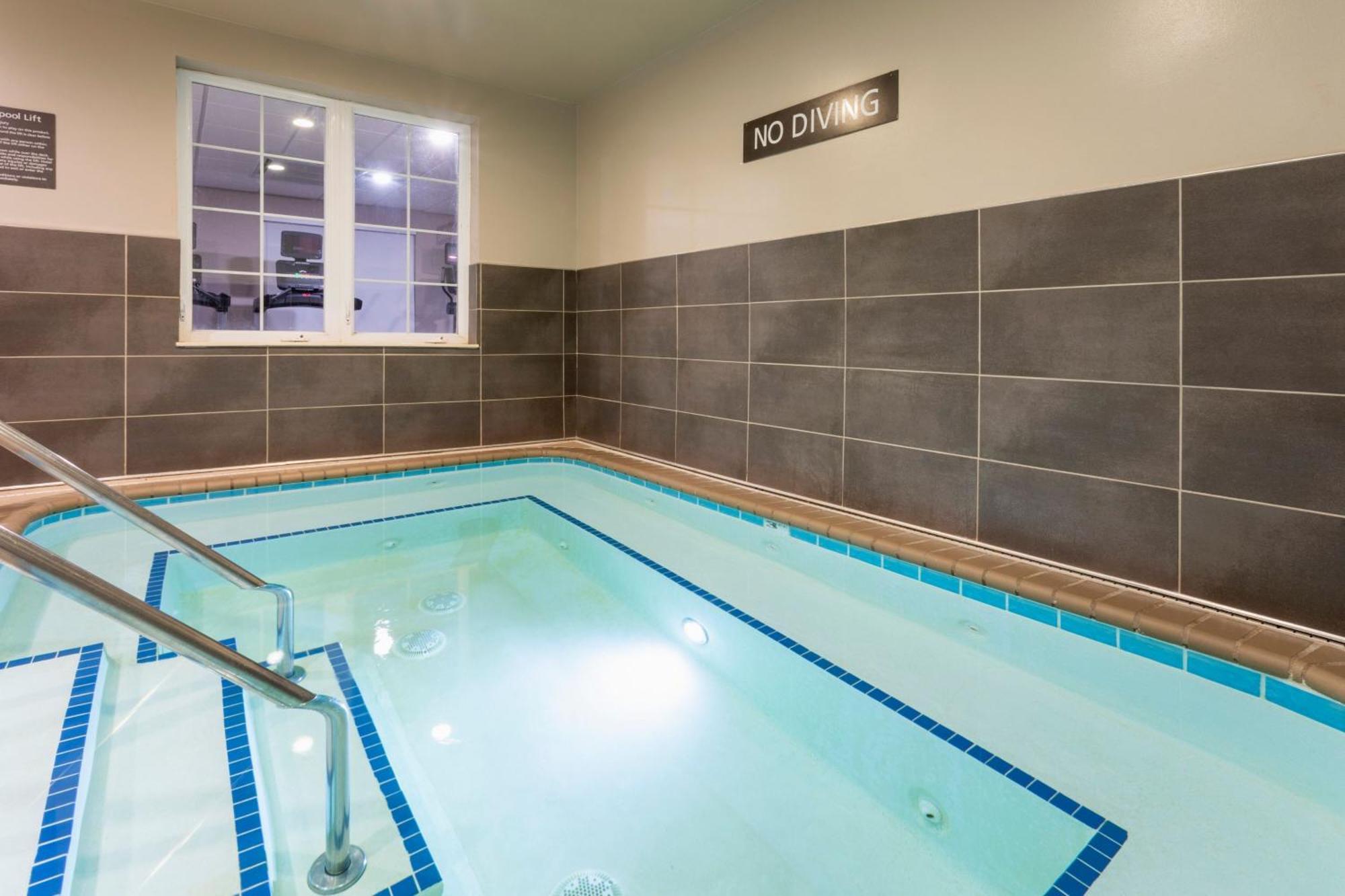 Residence Inn Minneapolis St. Paul/Розвилл Экстерьер фото